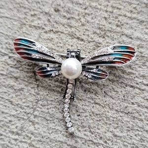 Dragonfly Brooch NWT